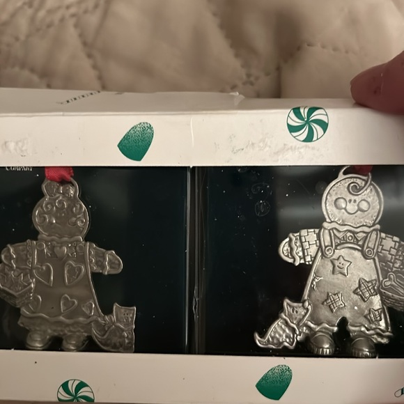 Roger &Ginger pewter longenberger ornaments - Picture 2 of 5